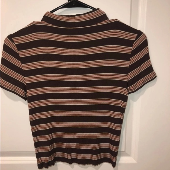 American Eagle Top - Picture 2 of 3